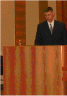 Отсутствие мокоида перед трибуной оратора